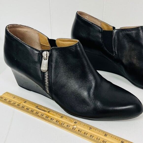 Adrienne Vittadini Midge Womens Size 8 Brown Side Zip Wedge Booties Shoes - Picture 2 of 16